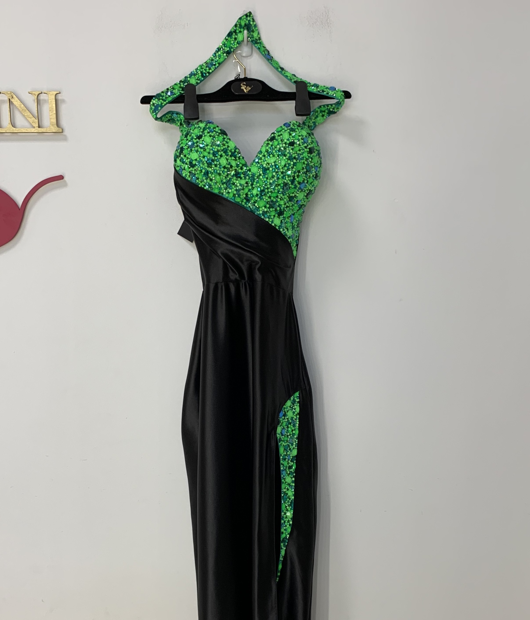 img_0277_2000x2000_584 Искусительница — изображение 1