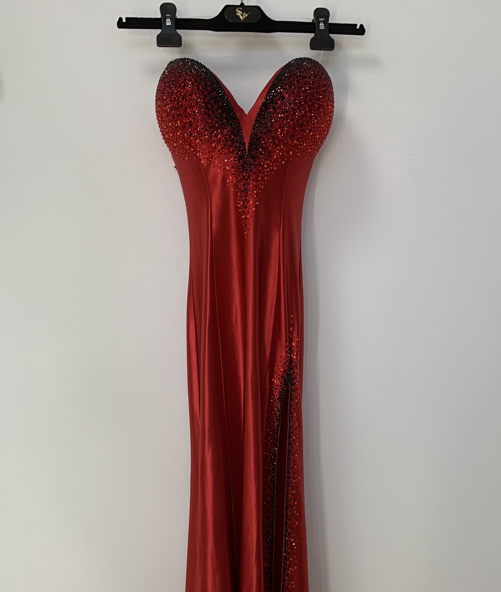 img_197999_2000x2000_584 Роковая страсть — изображение 1