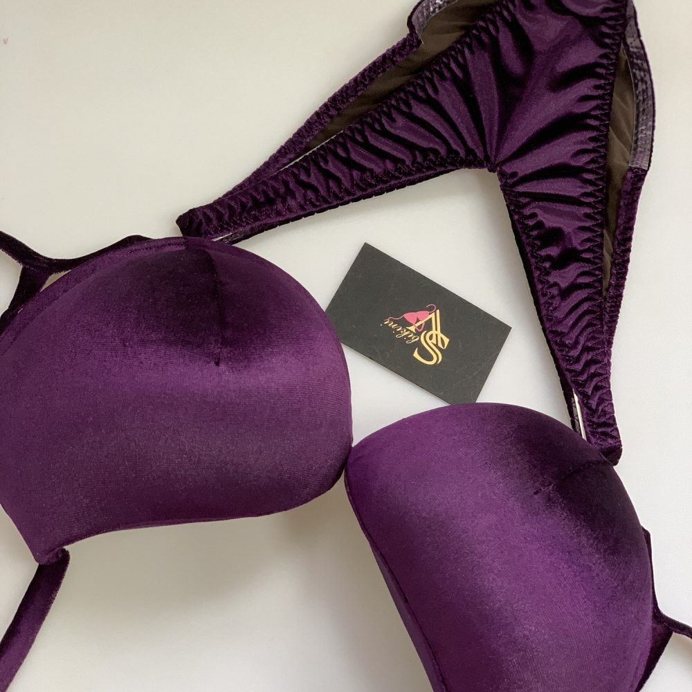 База из бархата глосс слива