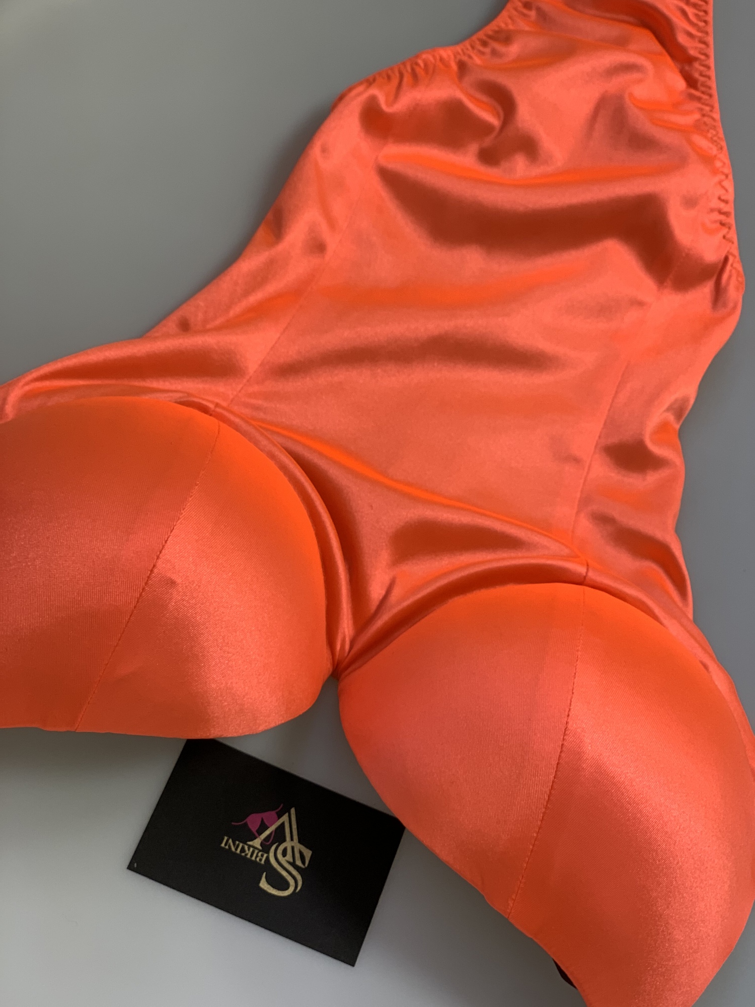 img_9552_2000x2000_436 База из атласа орандж неон — изображение 1