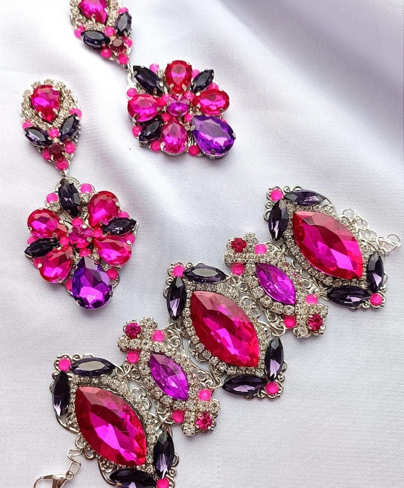 Розовый лотос